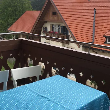 アパート Traum-ferienwohnung Im Herzen Des Chiemgaus ジークスドルフ